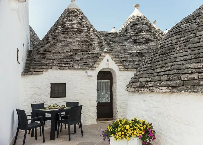Trulli Family - Trulli&Cummerse